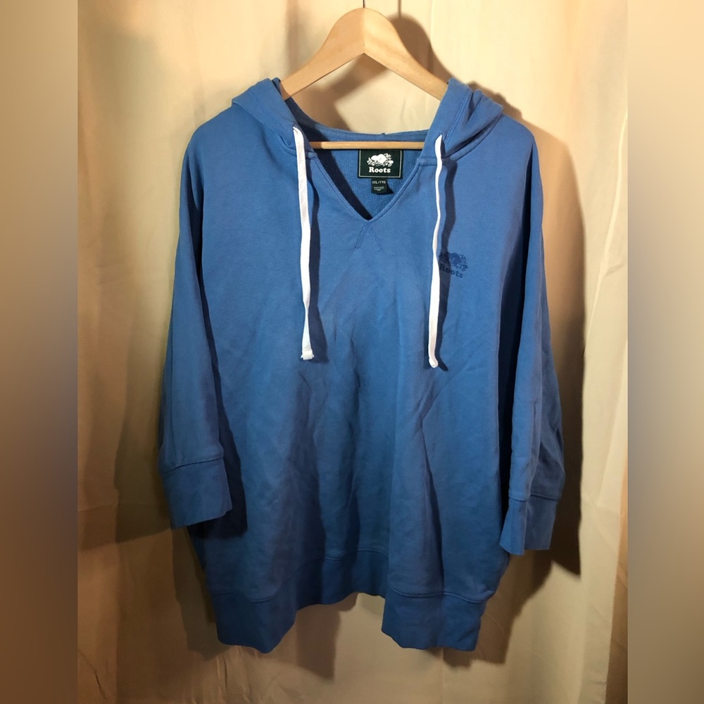 Roots V-neck Hoodie